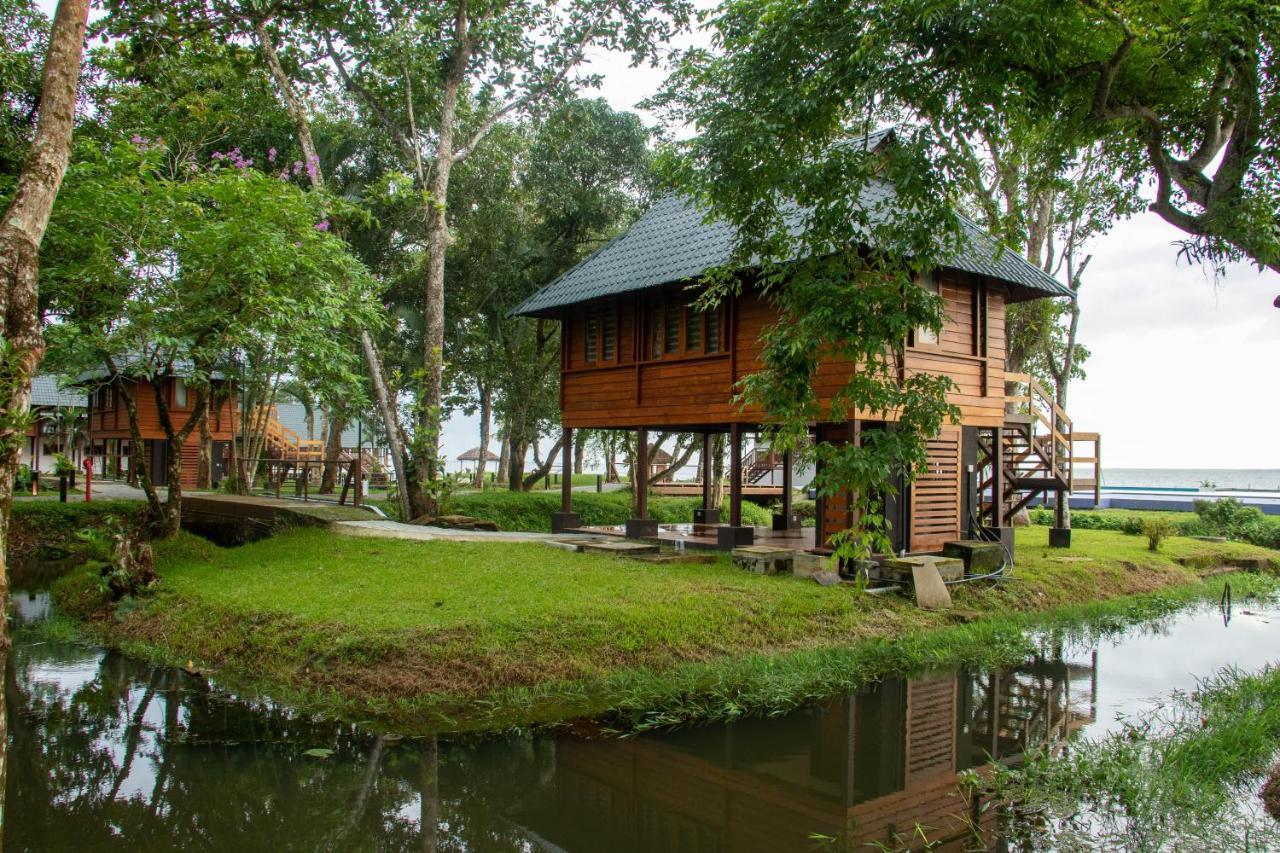Hotel Water Scapes Kumarakom Exteriér fotografie
